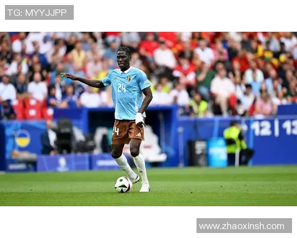 足球明星时尚搭配男生服装图片欣赏引领潮流风尚